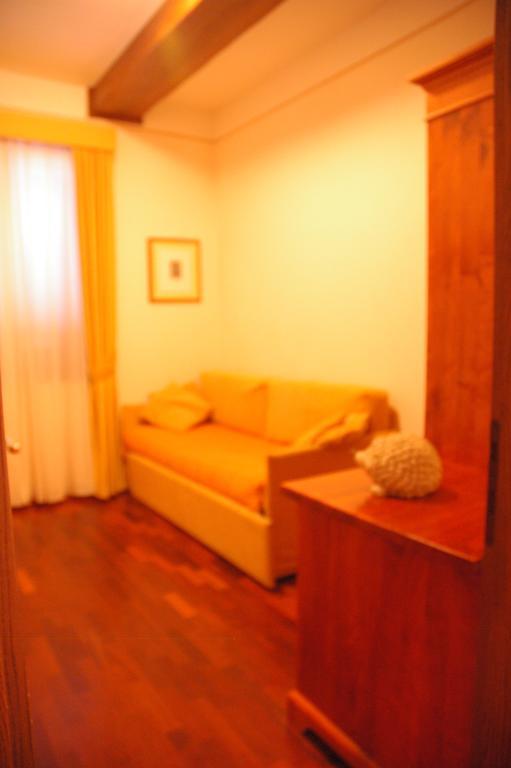Hotel Rutiliano Pienza Ruang foto