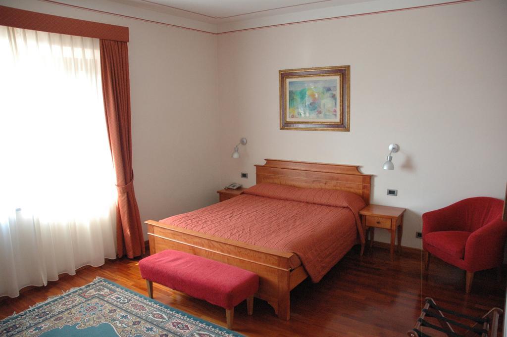 Hotel Rutiliano Pienza Bagian luar foto